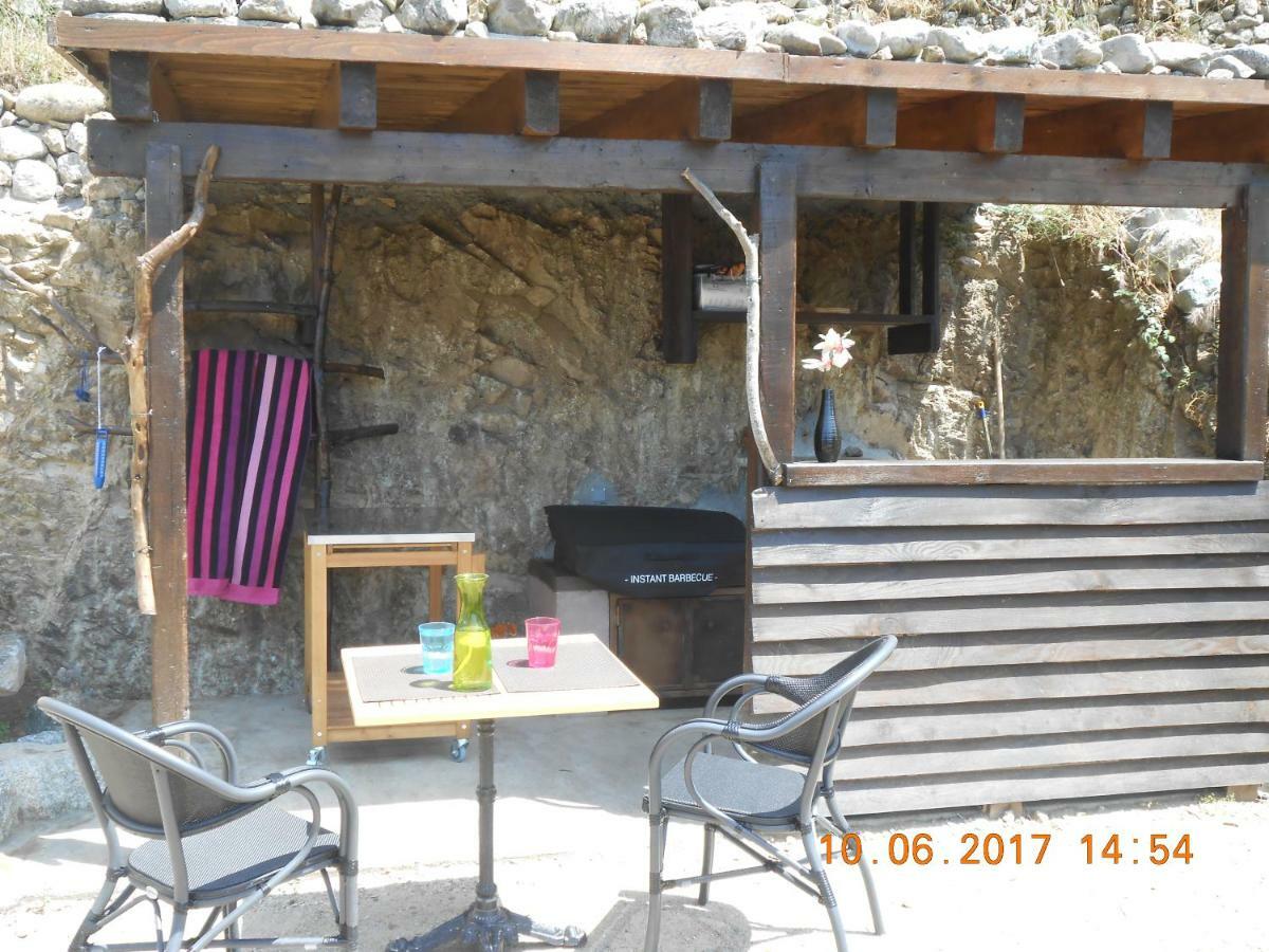Les Bergeries "Le Figuier" Omessa Exterior foto